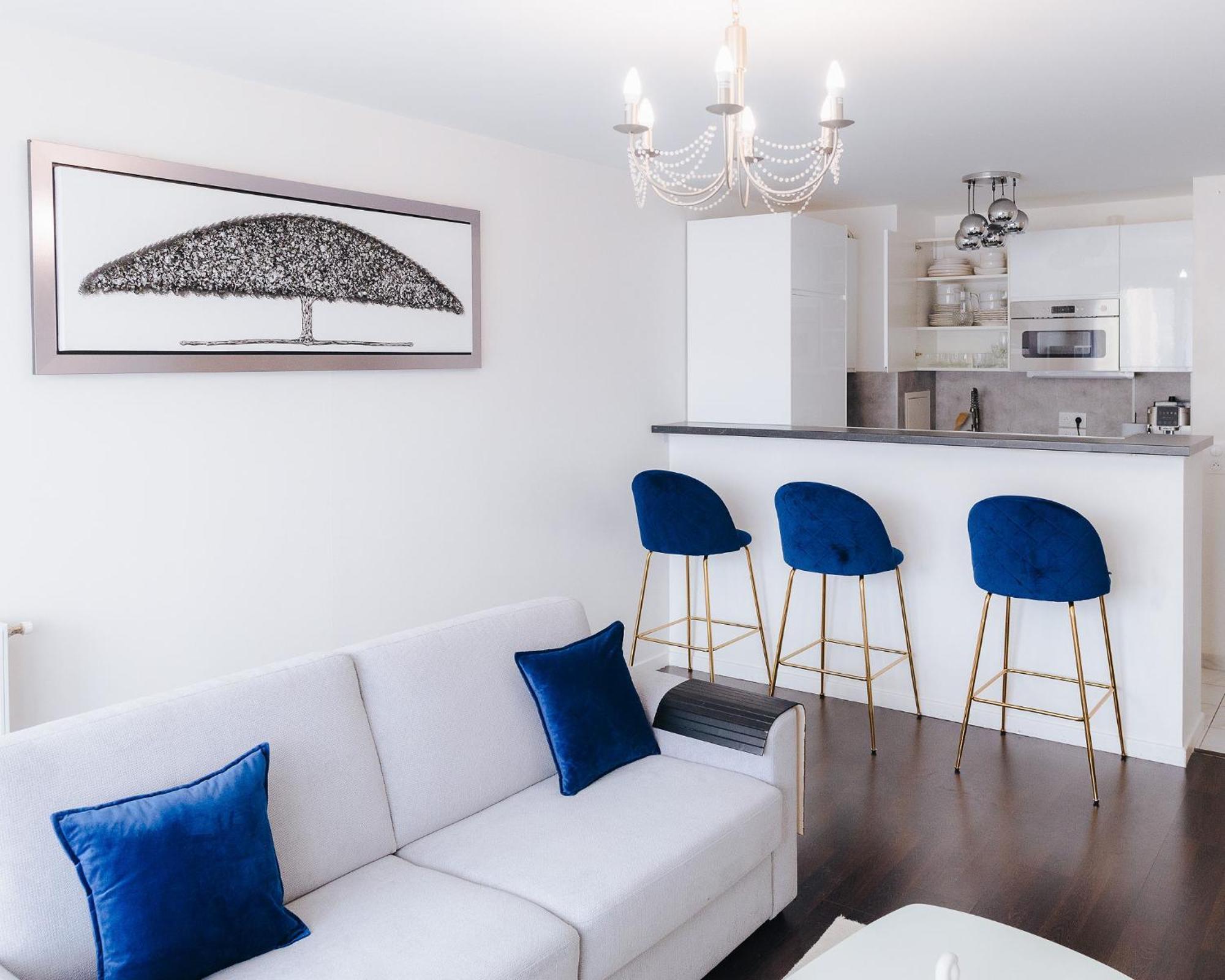 Appartement Luxueux, Neuf & Equipe A Versailles, Saint-Cyr-lʼÉcole エクステリア 写真
