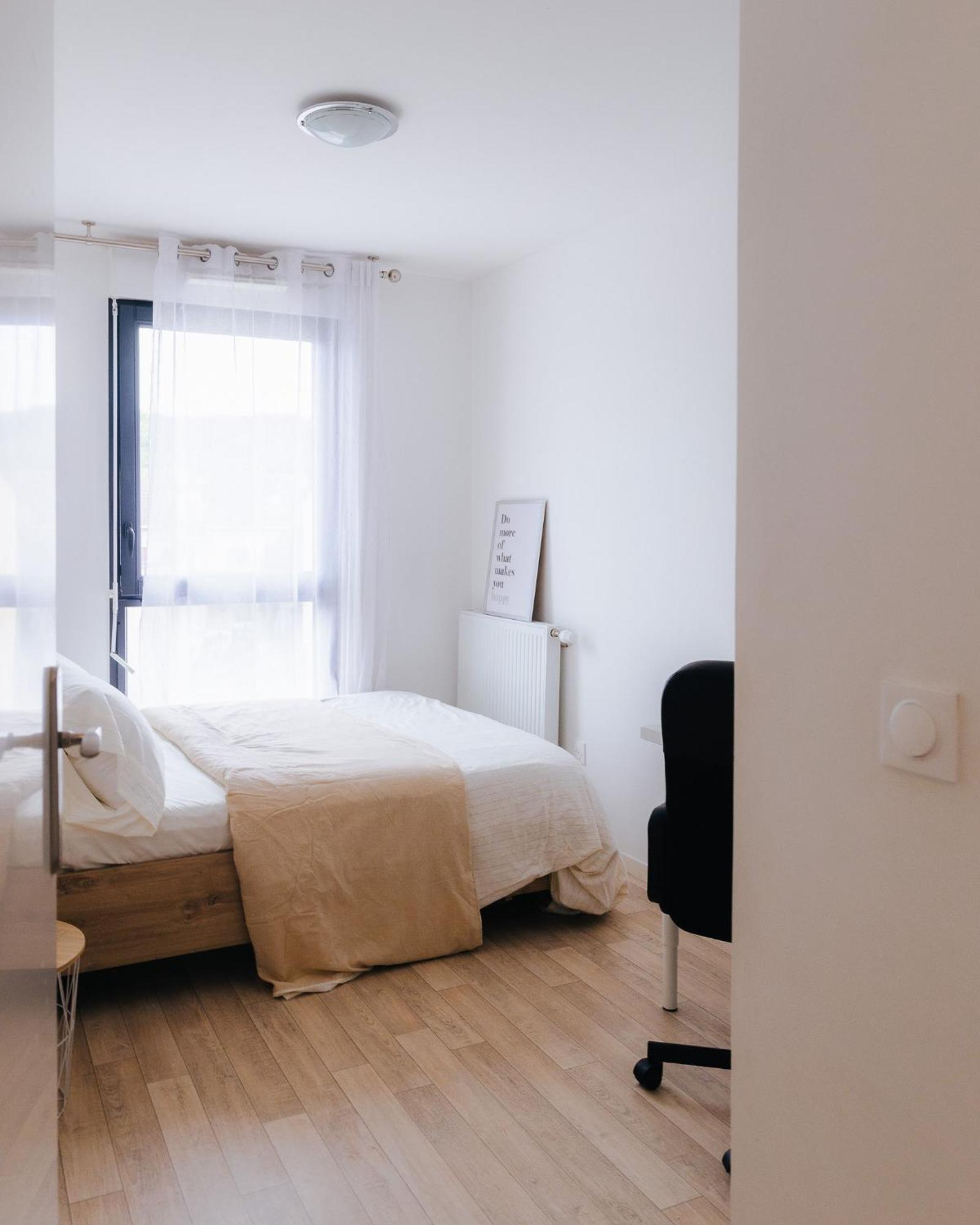 Appartement Luxueux, Neuf & Equipe A Versailles, Saint-Cyr-lʼÉcole エクステリア 写真