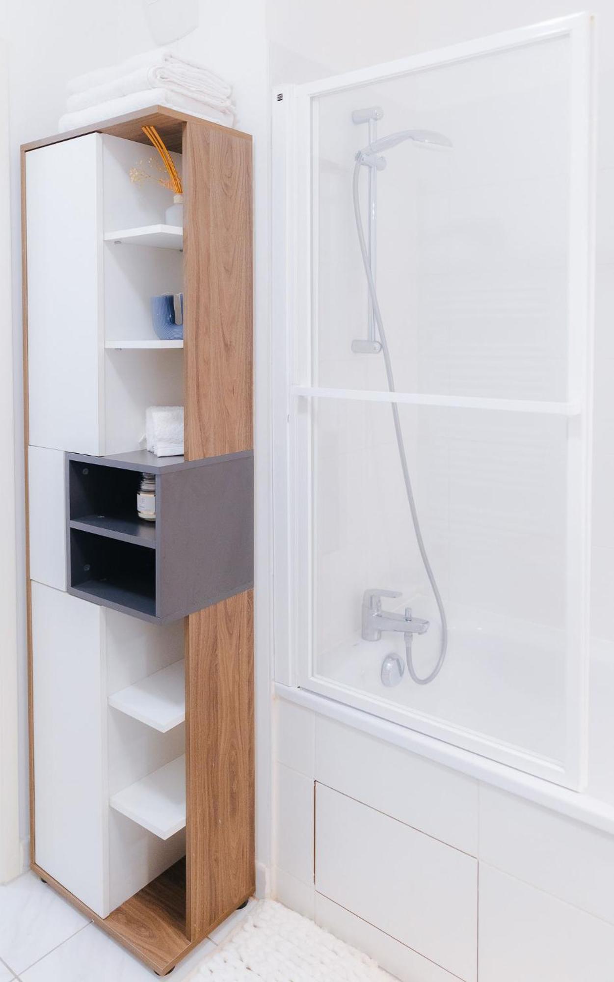 Appartement Luxueux, Neuf & Equipe A Versailles, Saint-Cyr-lʼÉcole エクステリア 写真